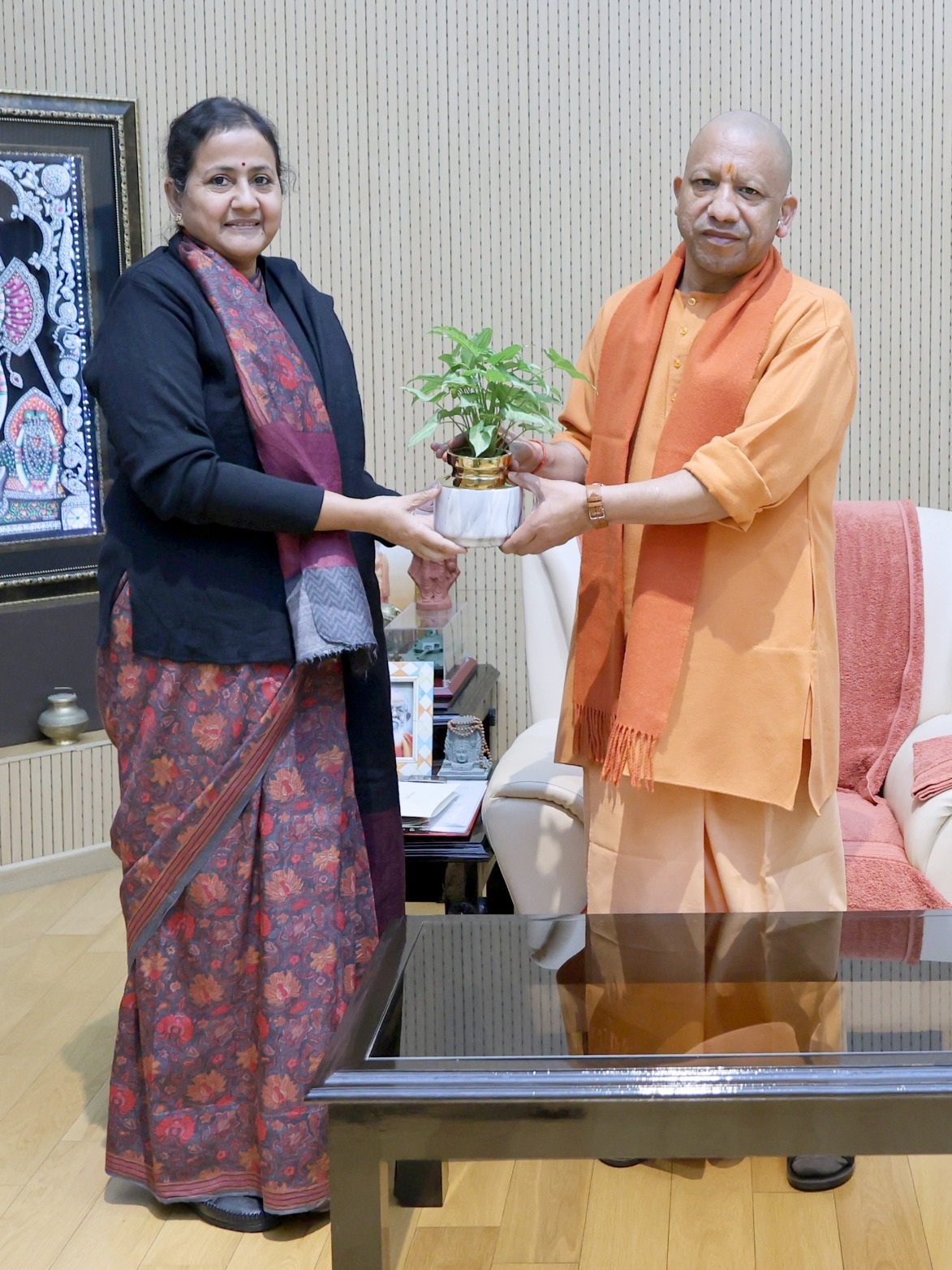 A State-level meeting chaired by Chief Minister of Uttar Pradesh, Yogi Adityanath, was held with the Chief Secretary, Shri Shashi Prakash Goyal and Secretaries of key citizen-facing departments. - Image 3