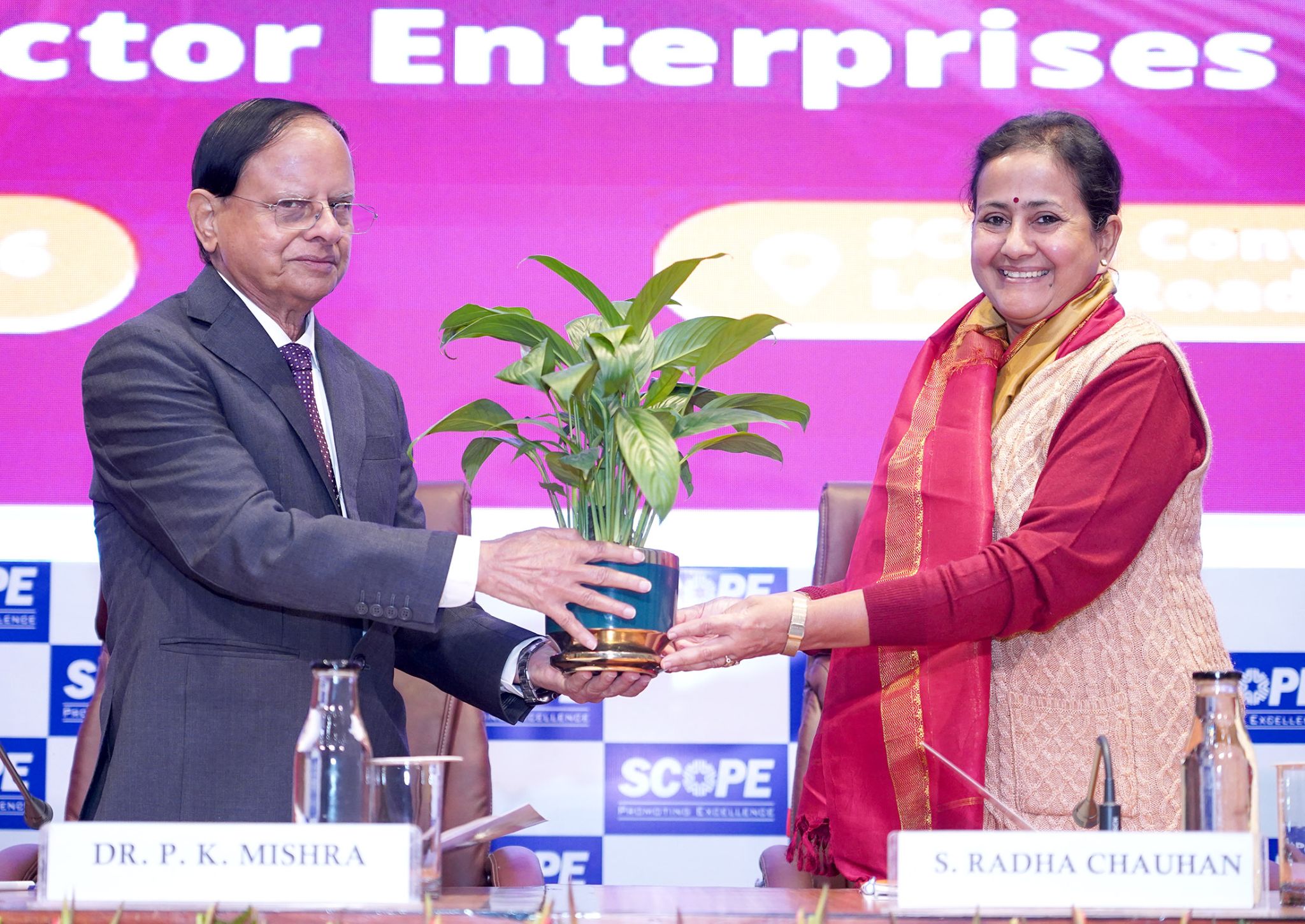 Dr. P. K. Mishra, Principal Secretary to the Prime Minister, inaugurates the second batch of DAKSH (Development of Aspiration, Knowledge, Succession and Harmony), a flagship leadership development programme for senior executives of CPSEs. - Image 2